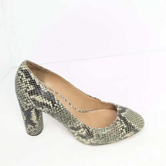 Banana republic leather snake skin pattern heels - Picture 6 of 16